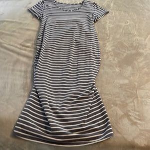 Maternity dress